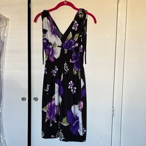 Chic Black and Purple Floral Midi Dress